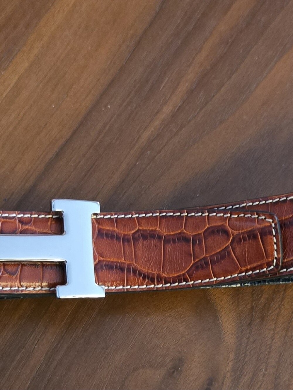 2 Belts, For One! An H Dupe...luxury Look - Picture 6 of 9
